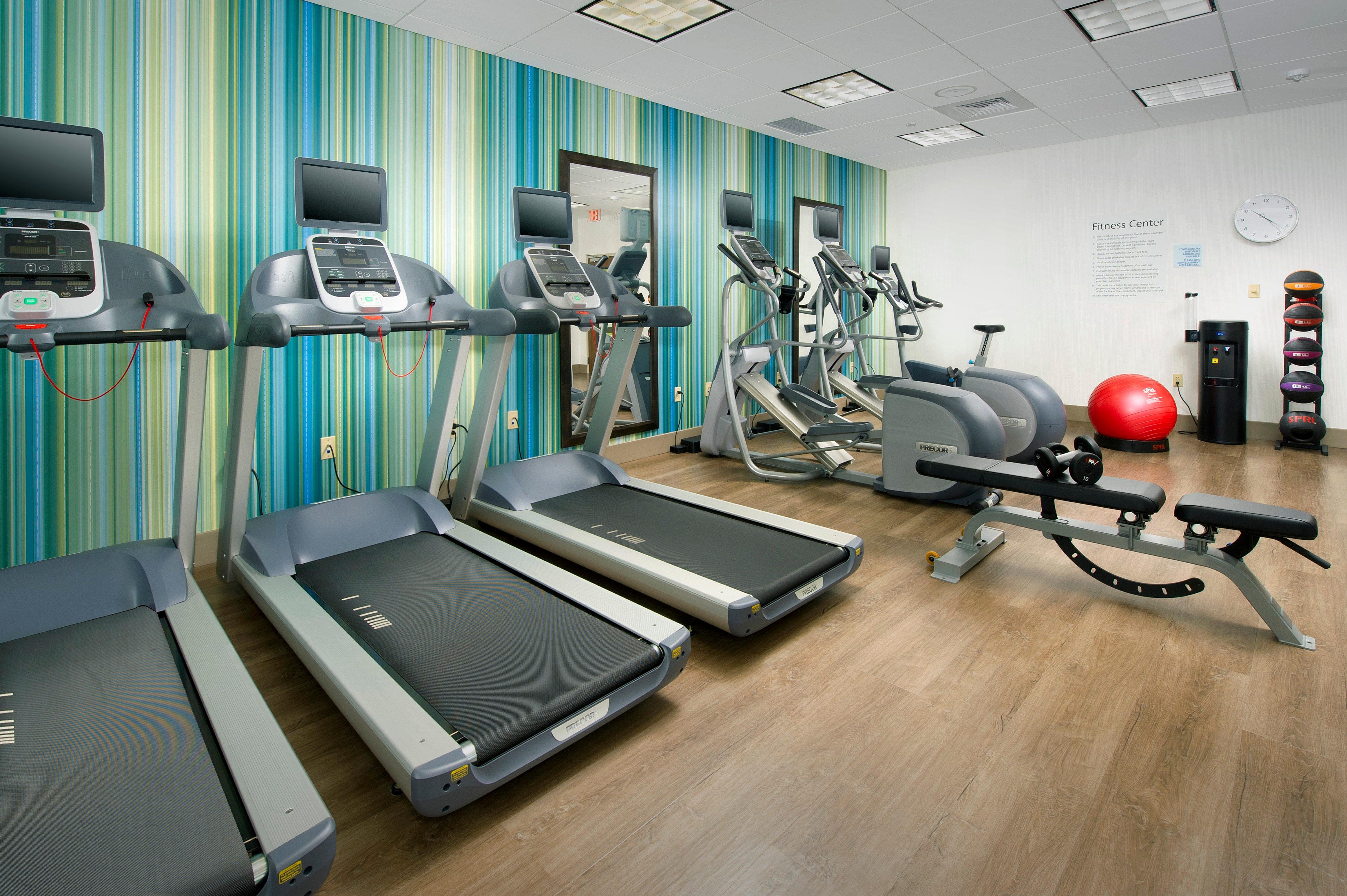 Holiday Inn Express & Suites By Ihg Altoona By Ihg מראה חיצוני תמונה
