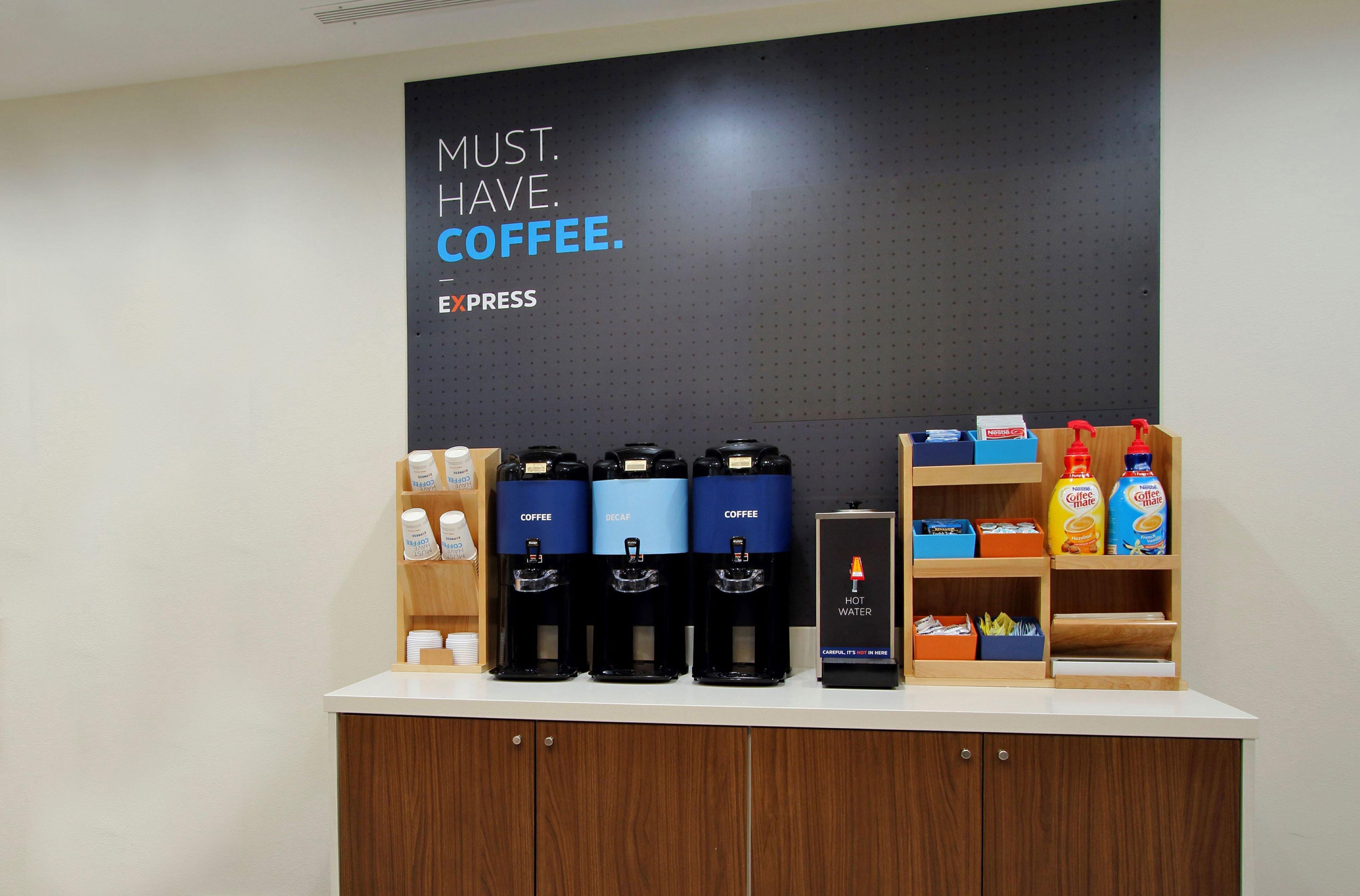 Holiday Inn Express & Suites By Ihg Altoona By Ihg מראה חיצוני תמונה