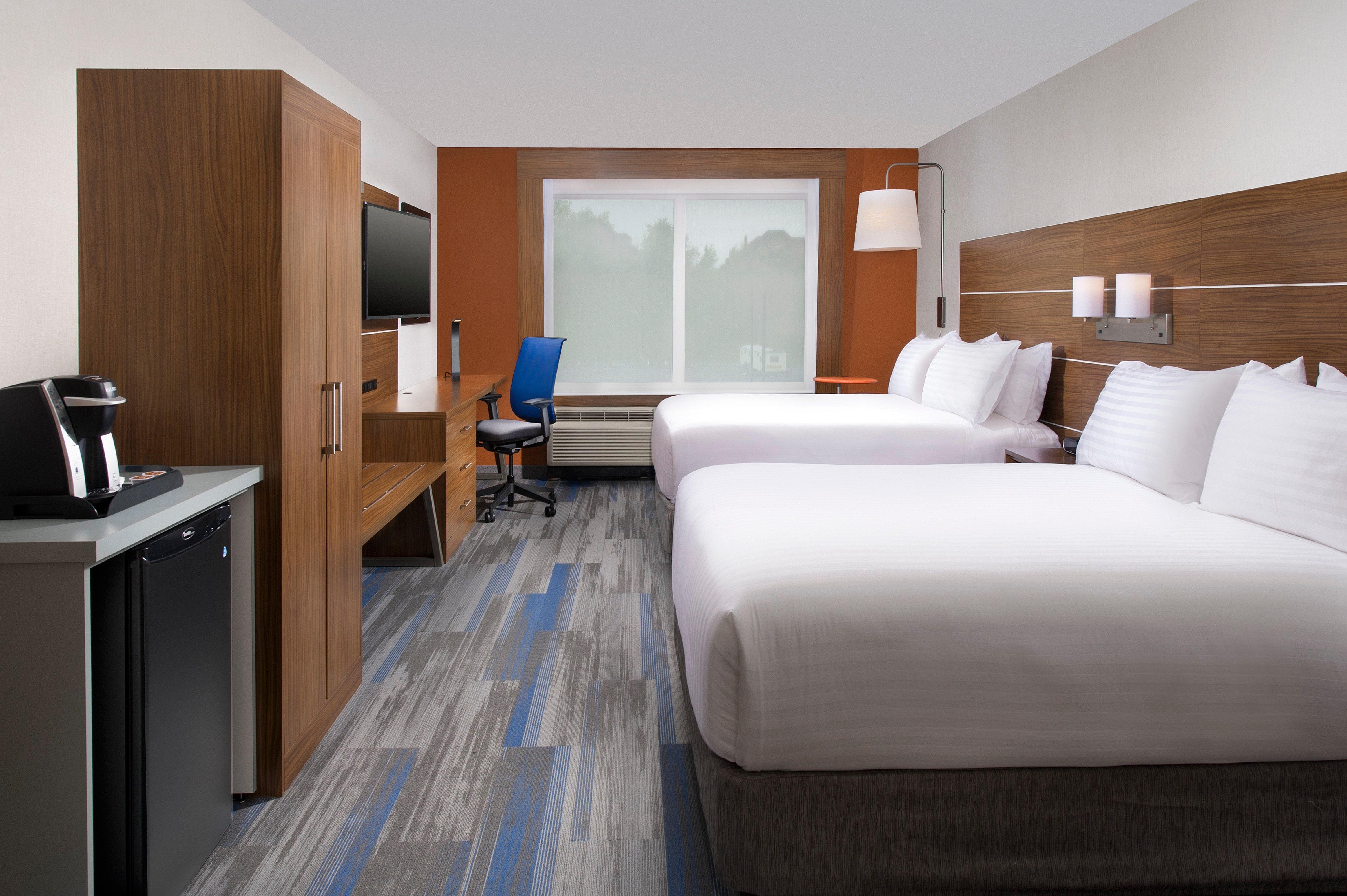 Holiday Inn Express & Suites By Ihg Altoona By Ihg מראה חיצוני תמונה